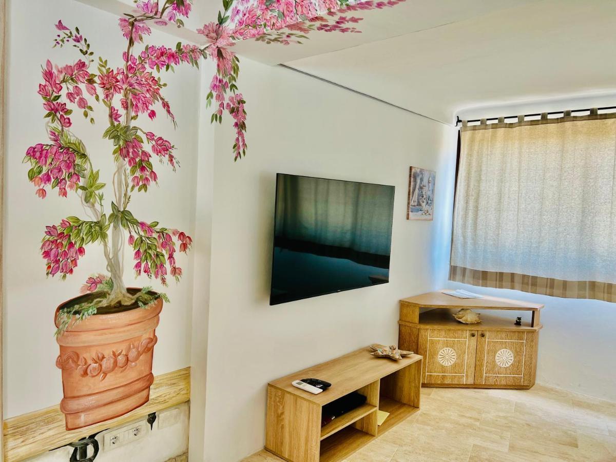 קניגיונה Villa Ibiscus מראה חיצוני תמונה